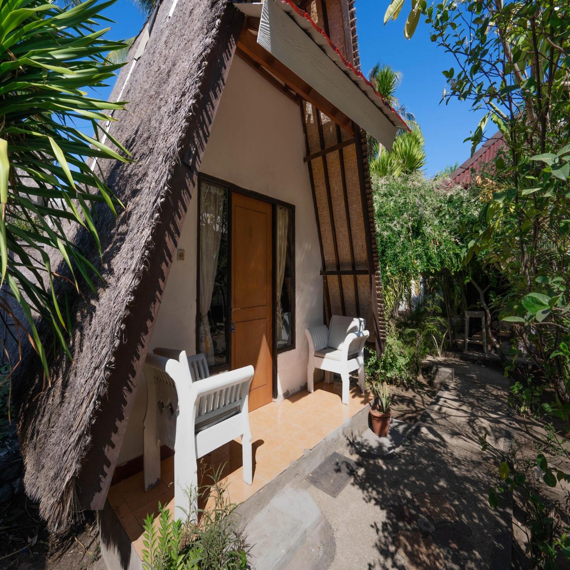 Reddoorz At Ocean 2 Gili Trawangan Hotel Exterior photo